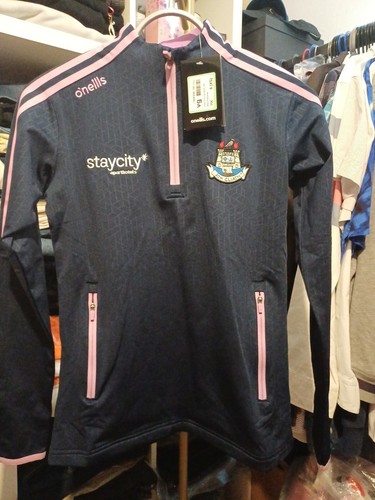 Bnwt navy and - navy, pink